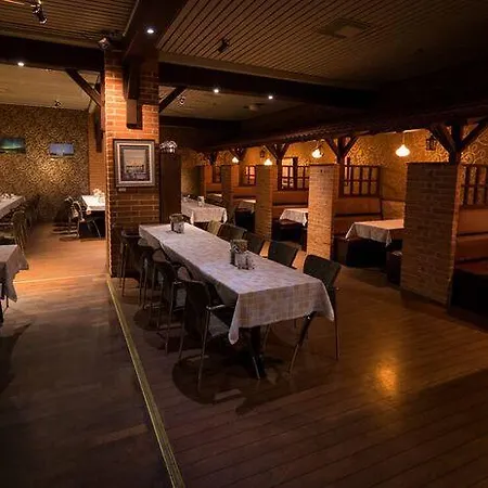 Hotelli & Restaurant Lapuahovi 3*